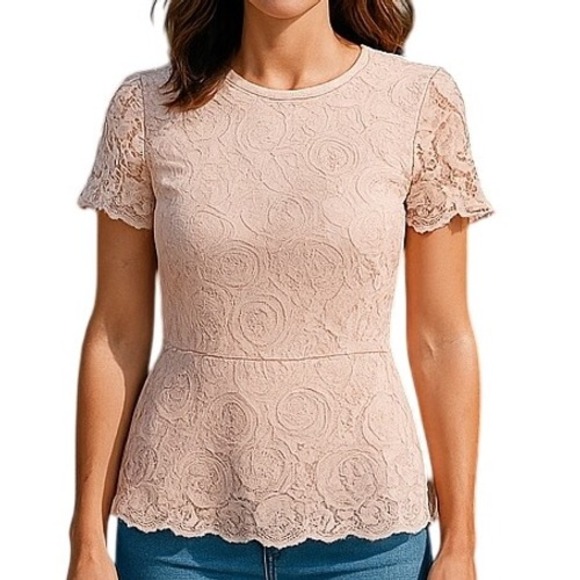 Adrianna Papell Tops - Adrianna Papell Women's Latte Lace Overlay Peplum Blouse Top Size M Beige‎